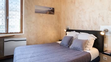 1 chambre, literie de qualité supérieure, bureau