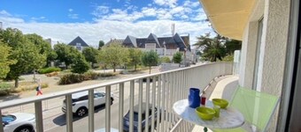 Family-Friendly Apartment in Central La Baule, Near Shops and Beach, with Parking