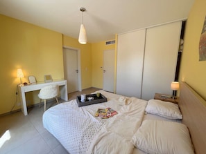 2 bedrooms, free WiFi