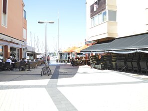 Servei de restauració a l'aire lliure