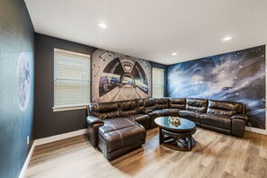 Interior - 10 min to Disney, private pool home on luxury resort, brand new hardwood floors. (kissimmee)