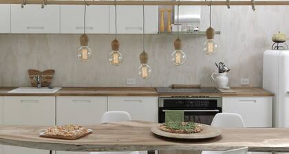 Pristine Modern Getaway