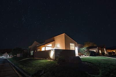 Southwest Luxury - Minutes from Arches & Canyonlands