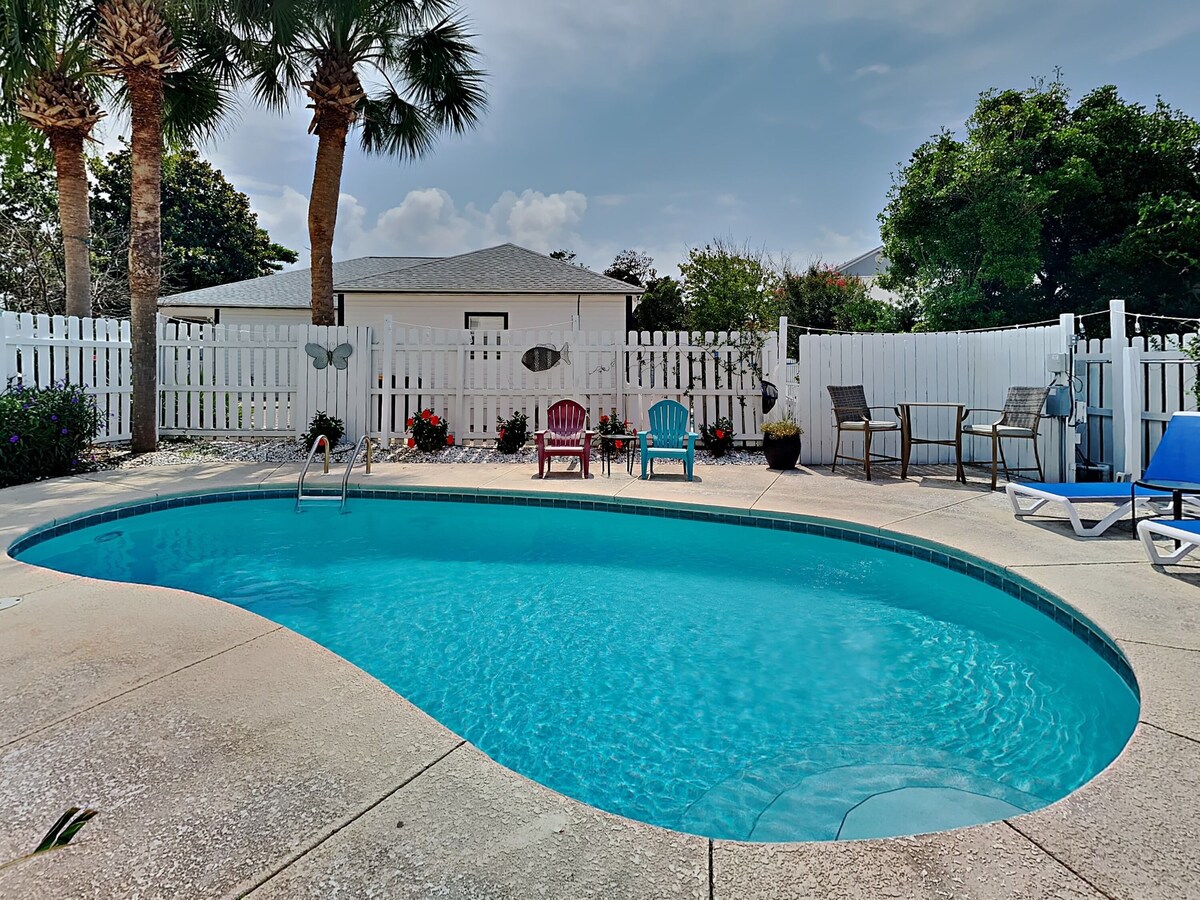 Photo 10 of Reality Break - Private Pool (heated for a fee), Pet Friendly, Outdoor Shower
