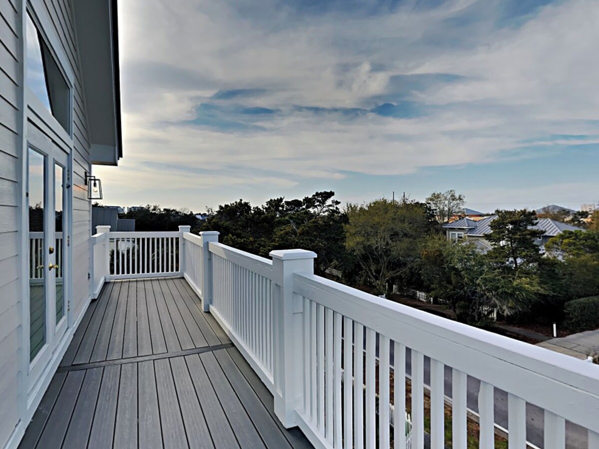 Photo 42 of Reality Break - Private Pool (heated for a fee), Pet Friendly, Outdoor Shower
