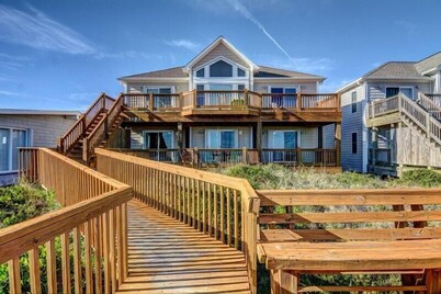 Barefoot Bungalow | Oceanfront In Topsail Beach