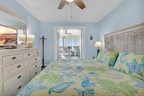 2 chambres, fer et planche à repasser, lit parapluie, Wi-Fi gratuit