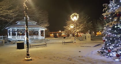 Äiti-In-Law kartano kotkan sydämessä