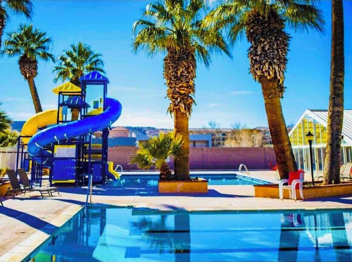 Indoor pool, outdoor pool