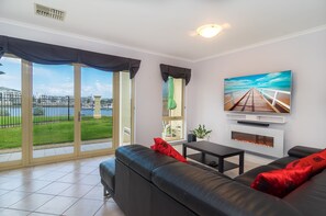 House, 3 Bedrooms, Marina View | Living area - Port Adelaide Harbourside Home (Port Adelaide)