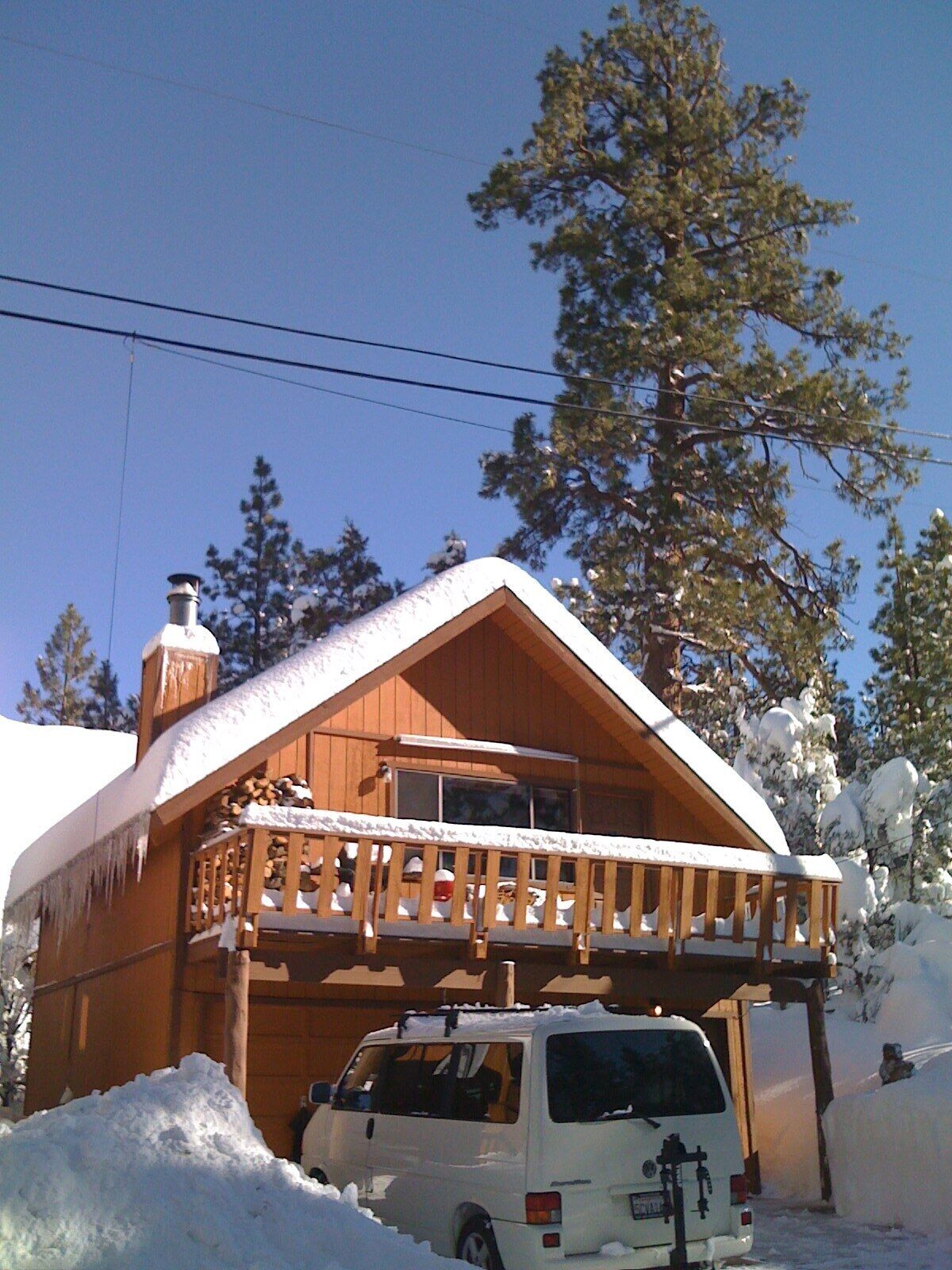 TRAILS ARE OPEN! Romantic Cabin W/ Fireplace & Open Beam Ceilings direct  garage