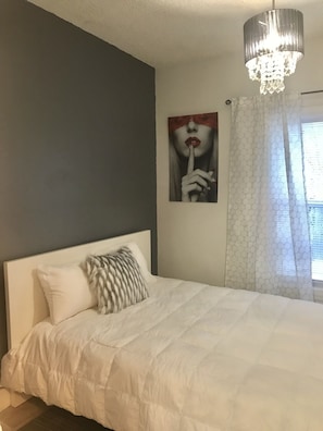 4 bedrooms, desk, iron/ironing board, free WiFi