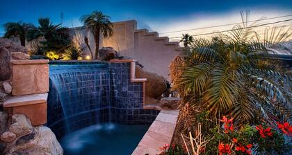 *** Paras 3BR 3BA Lakeside -uima-altaan koti lähellä ramppia *** Lemmikkiystävällinen