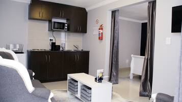 Luxury Cottage | Living area