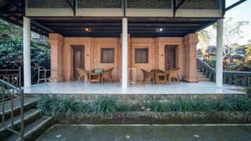 Caja de seguridad en la habitación, escritorio y wifi gratis