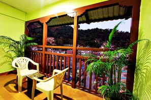 Standard Double or Twin Room | Balcony - Hotel Arhant Inn (Pokhara)