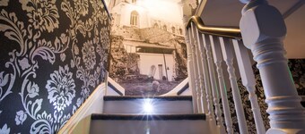 Nummer 10 Abbey - The Poppy Line Apartment