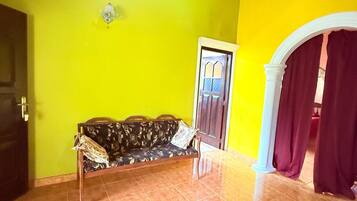 Luxury Double Room, 1 Bedroom | Desk, iron/ironing board, free wired internet, bed sheets