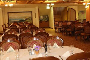 International cuisine - Dona Gracia Hotel (Tiberias)