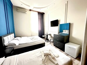 Family Quadruple Room - Bella Hotel (Yerevan)