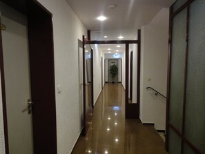 Hallway - Hotel Metropol (Düsseldorf)