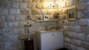 Jääkaappi, vedenkeitin