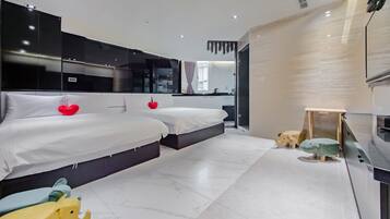 高級,家庭房,原木浴缸,窗戶 | 1 間臥室、高級寢具、羽絨被、舒適加層