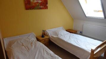 2 chambres, bureau, lit parapluie, Wi-Fi