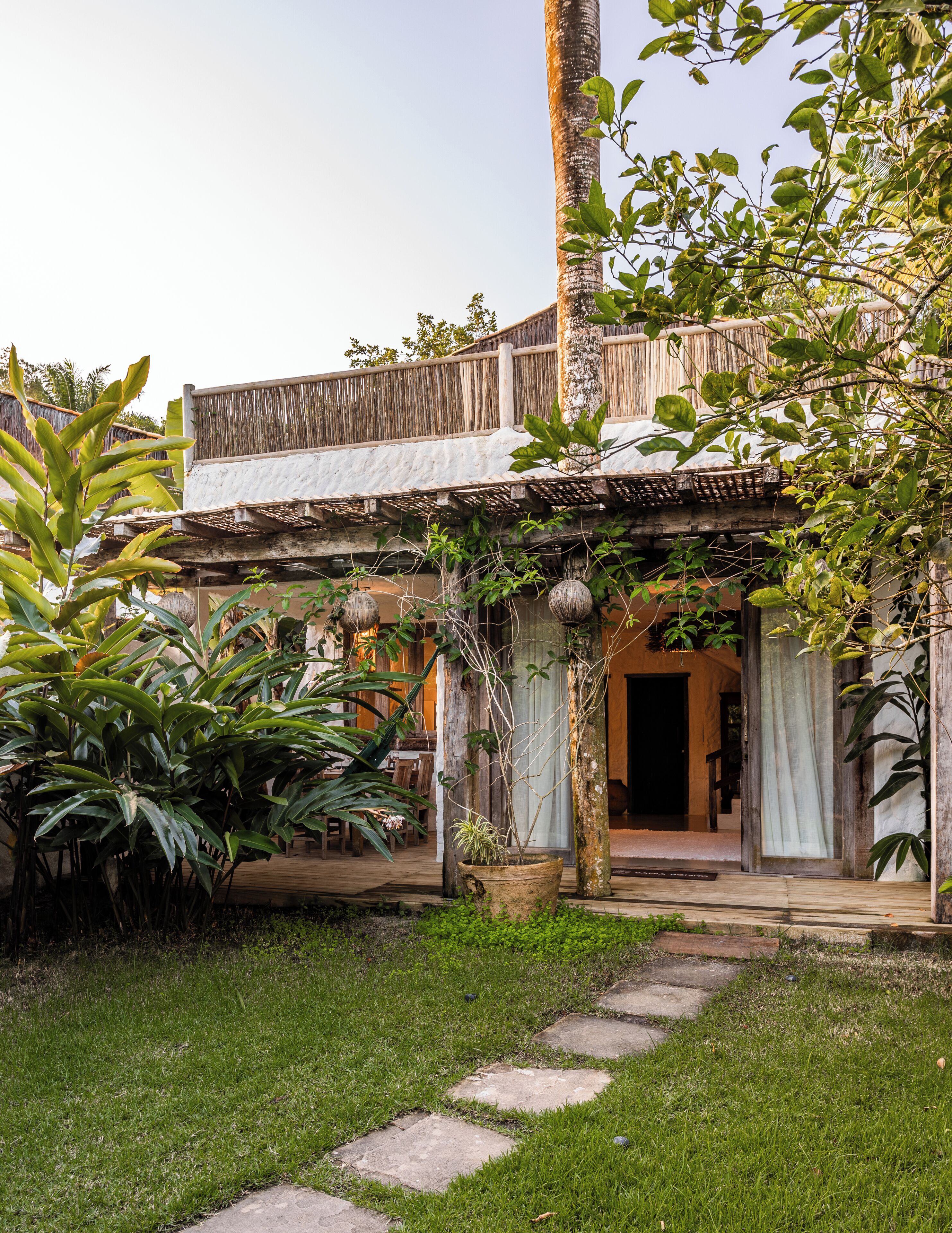 villa de 3 quartos com piscina no terraço | living area | 32-inch flat-screen tv with cable channels, pay films