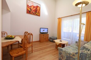 Apartment (Zugspitze) | Living room - Wirtlerhaus (Bichlbach)