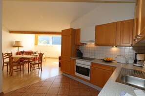 Apartment (Almkopf) | Private kitchen - Wirtlerhaus (Bichlbach)
