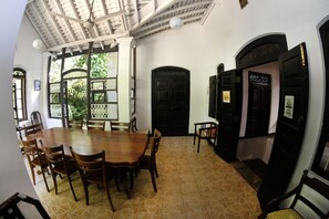 Dining - Strand (Unawatuna)