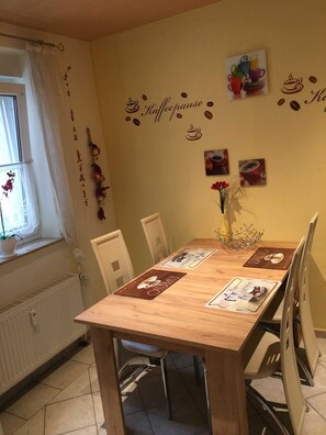 Uklassifisert bilde, 5 av 12, knapp