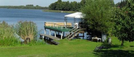 المنطقة المحيطة بالمنشأة