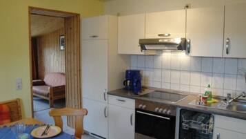 Refrigerador, horno y lavavajillas