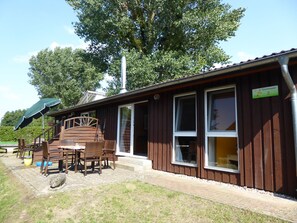 Unclassified image, 4 of 14, button