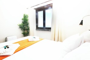 3 chambres, fer et planche à repasser, lit de bébé portatif, Wi-Fi