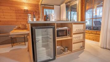 Private kitchenette