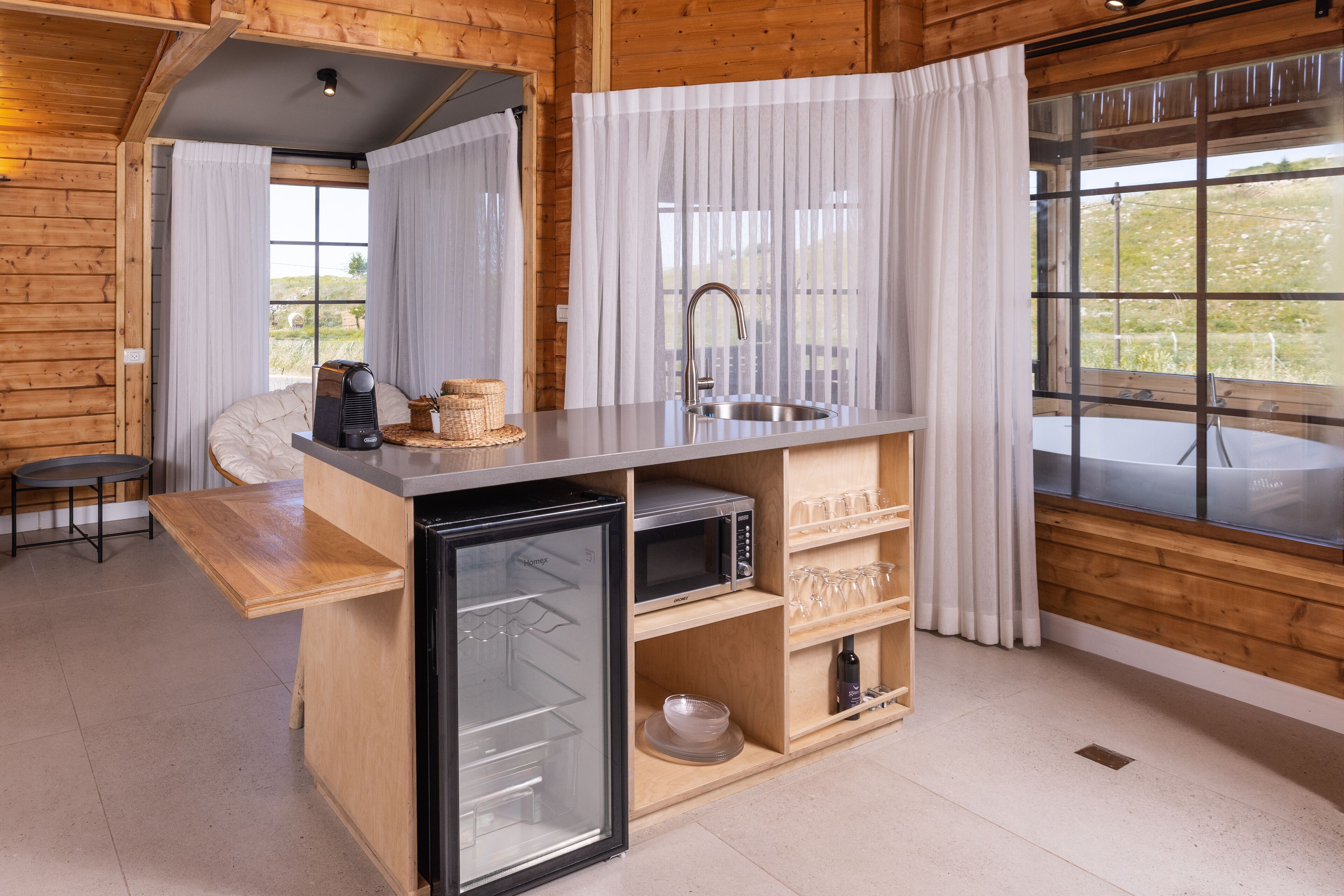 nof chalet | minibar, desk, free wifi, bed sheets