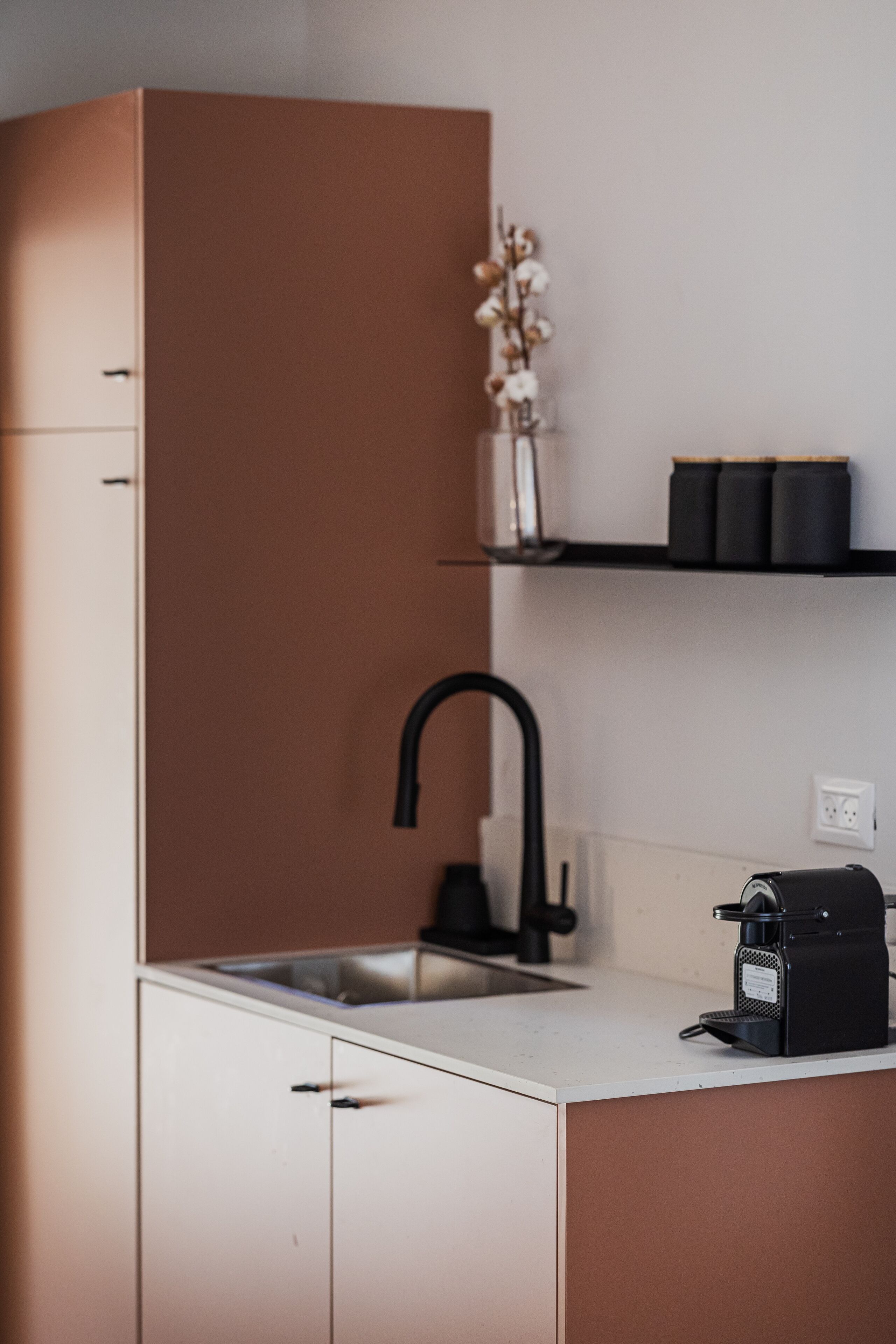 urban room | minibar, desk, free wifi, bed sheets