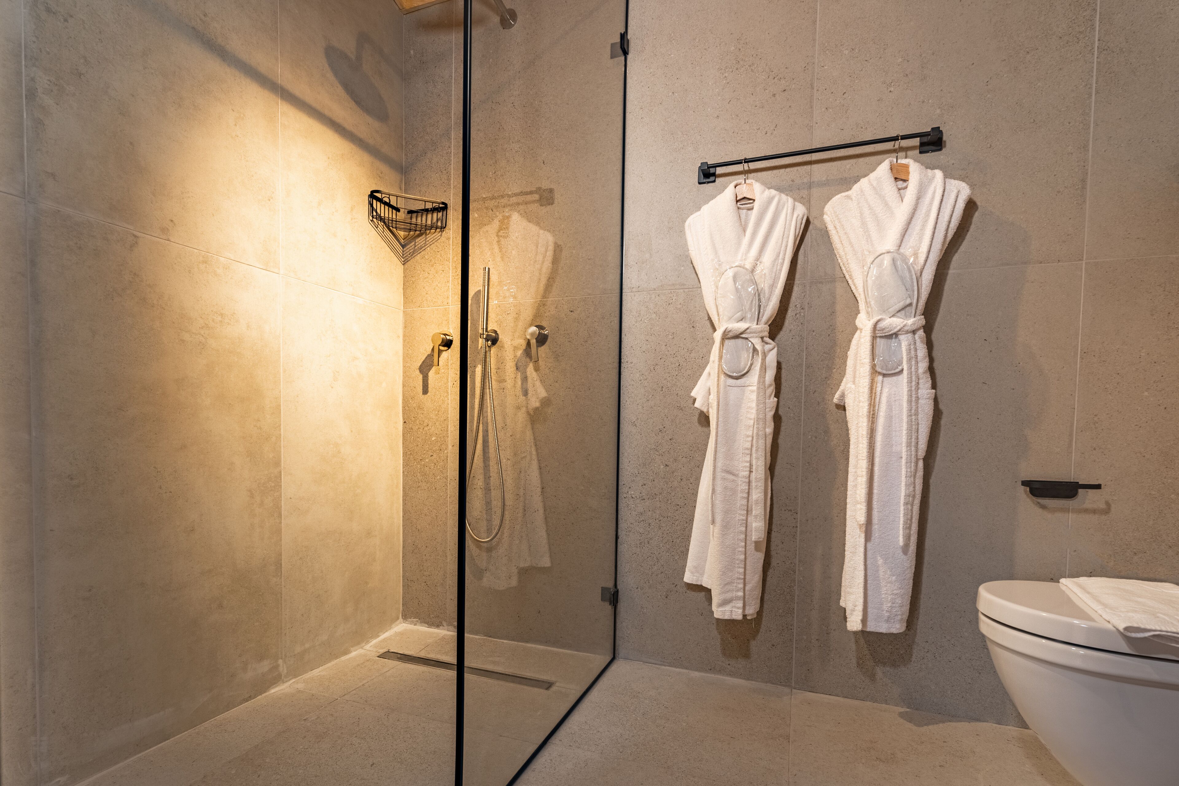 nof chalet | minibar, desk, free wifi, bed sheets