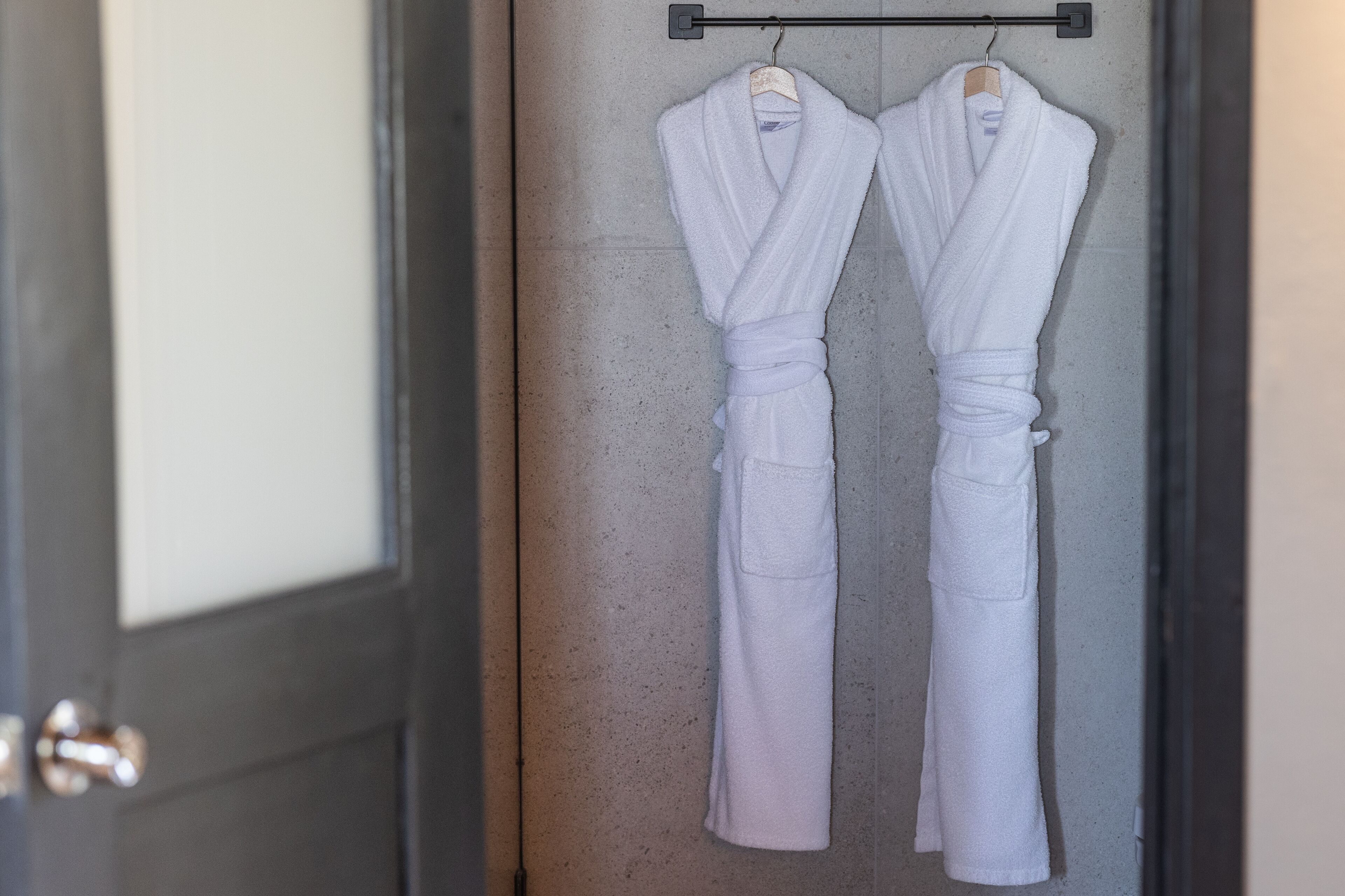 nof chalet | minibar, desk, free wifi, bed sheets