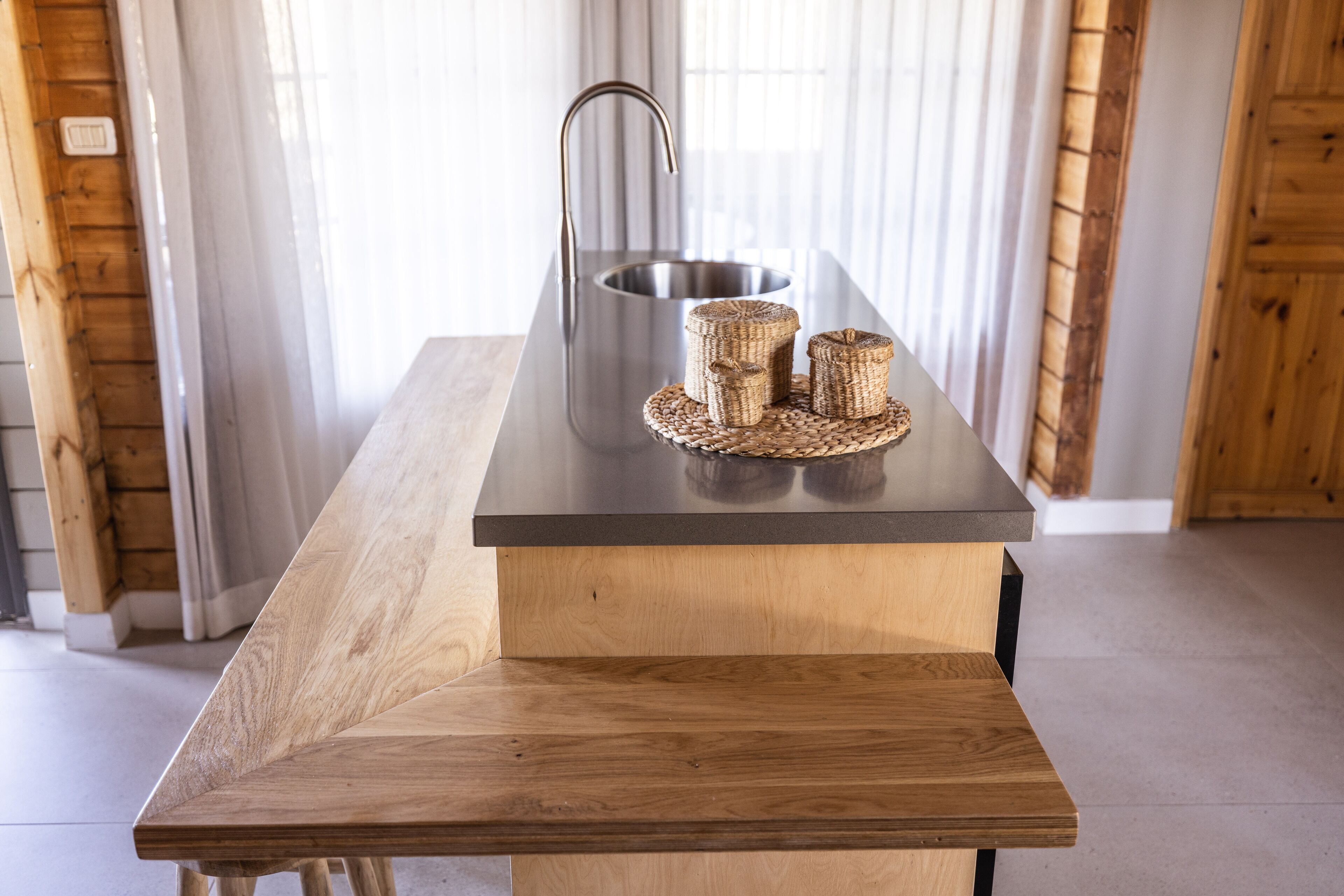 nof chalet | minibar, desk, free wifi, bed sheets