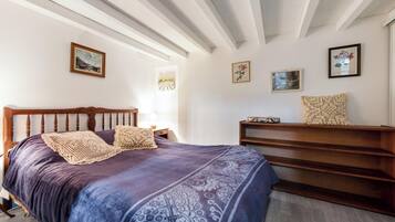 1 bedroom, iron/ironing board, Internet