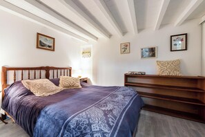 1 Schlafzimmer, Bügeleisen/Bügelbrett, Internetzugang