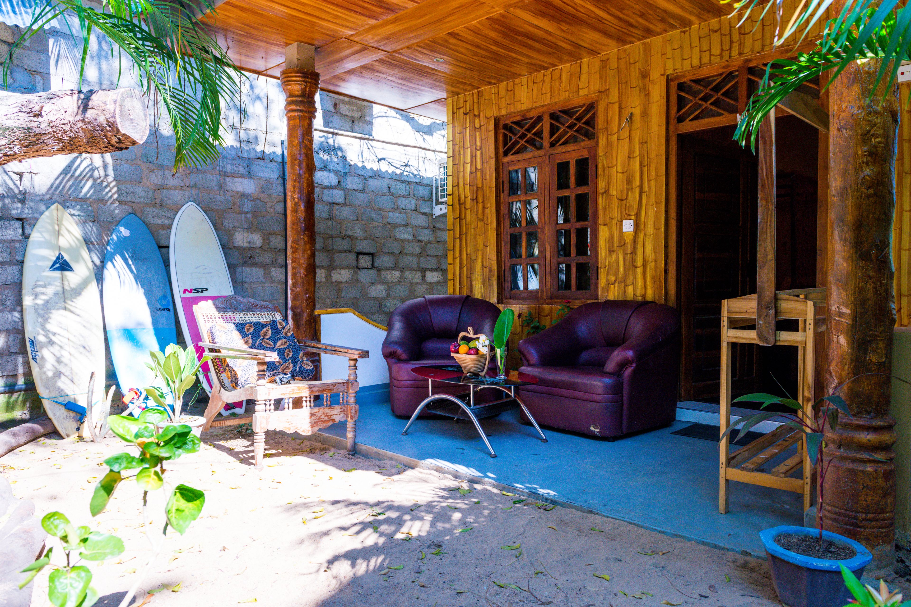 Familiekamer, meerdere bedden, niet-roken, uitzicht op tuin | 1 slaapkamer, een kluis op de kamer, een bureau, geluiddichte muren