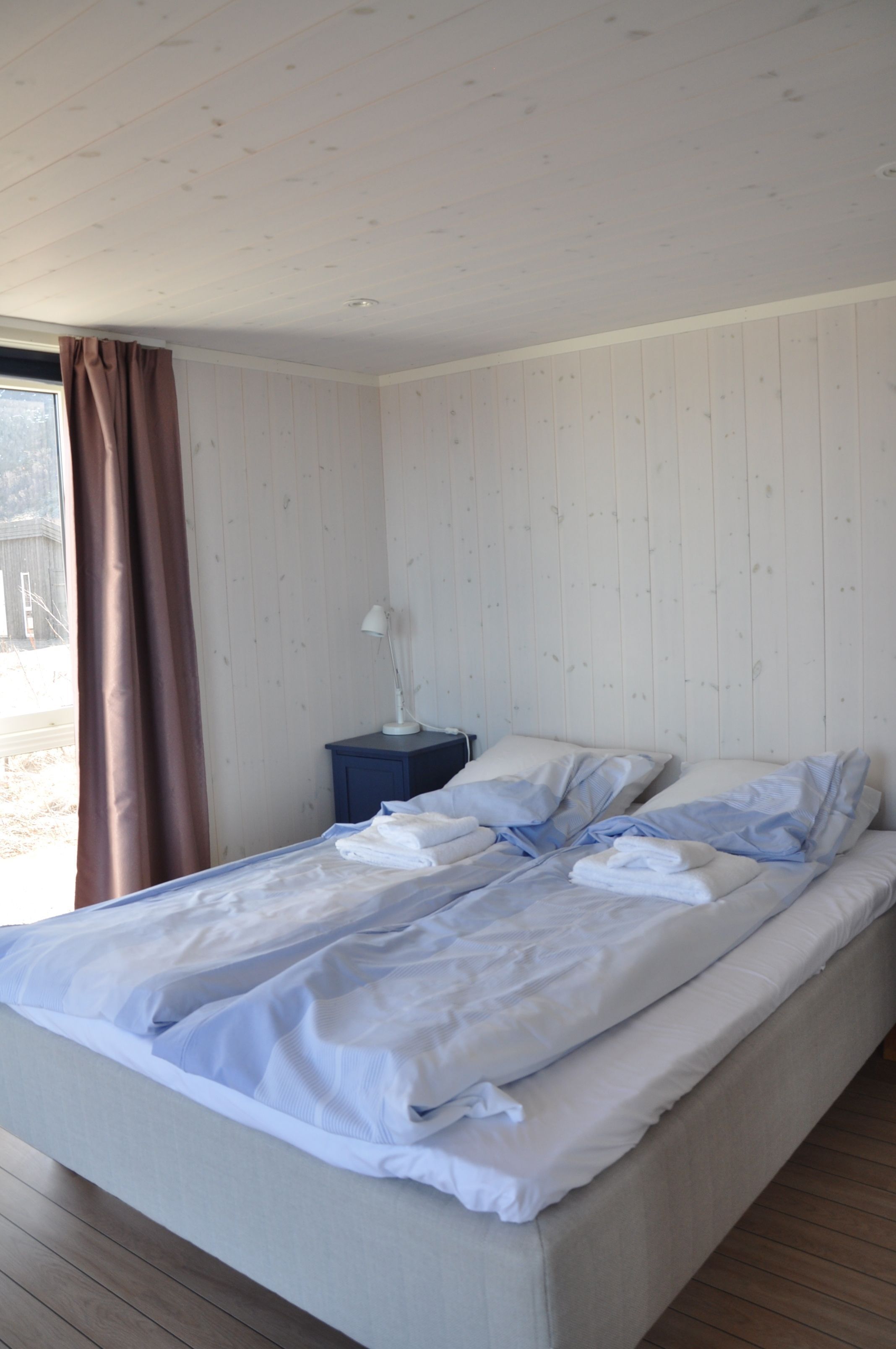 Blackout curtains, free WiFi, bed sheets