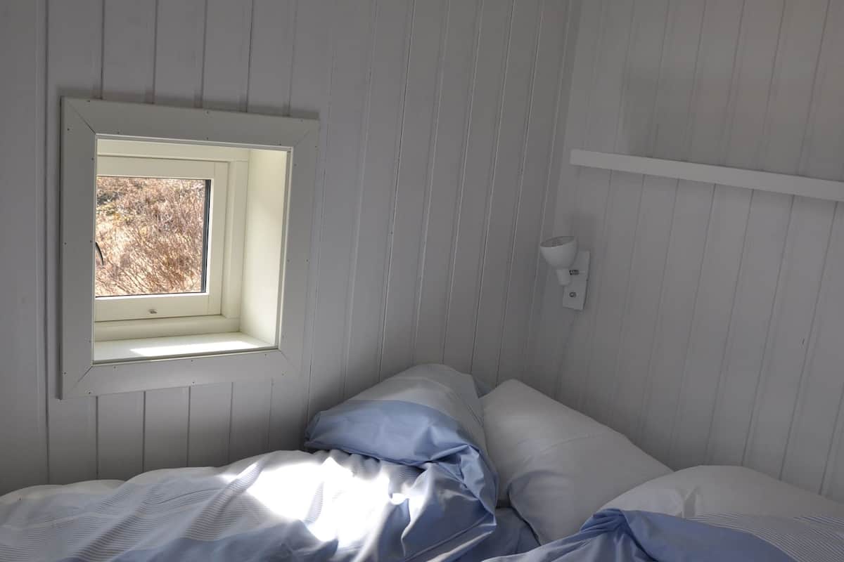 Blackout curtains, free WiFi, bed sheets