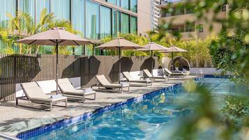 Outdoor pool, pool loungers