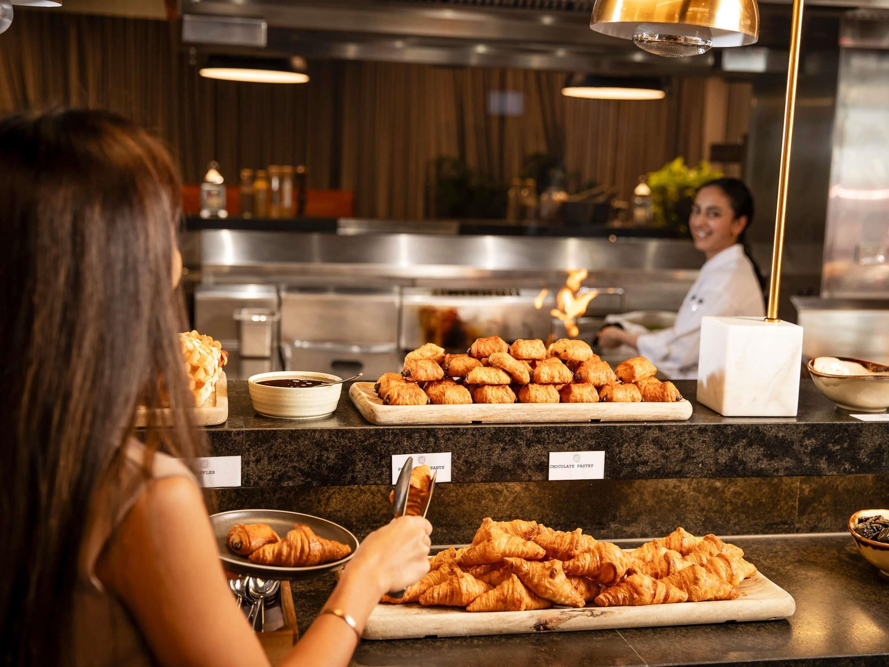 Esmorzar diari d'estil bufet (39 AUD per persona) 